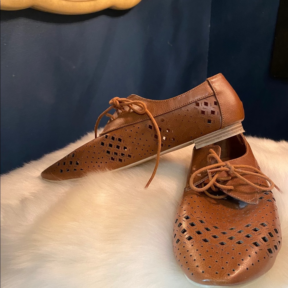 Torrid Lace Up Loafers